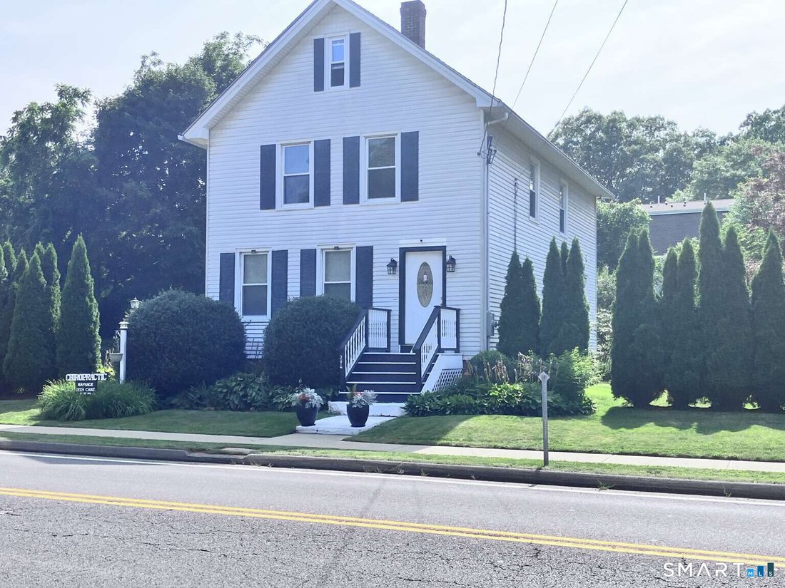 House in Guilford, Connecticut, United States 2 - 17678314