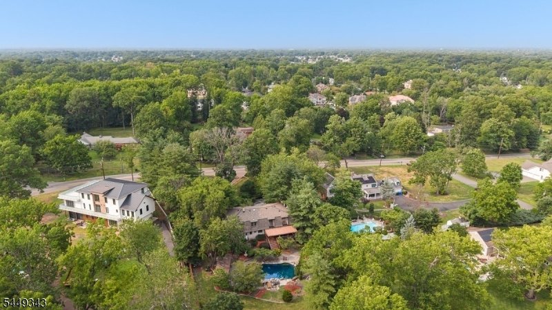 House in Woodbridge Township, New Jersey, United States 4 - 18521637