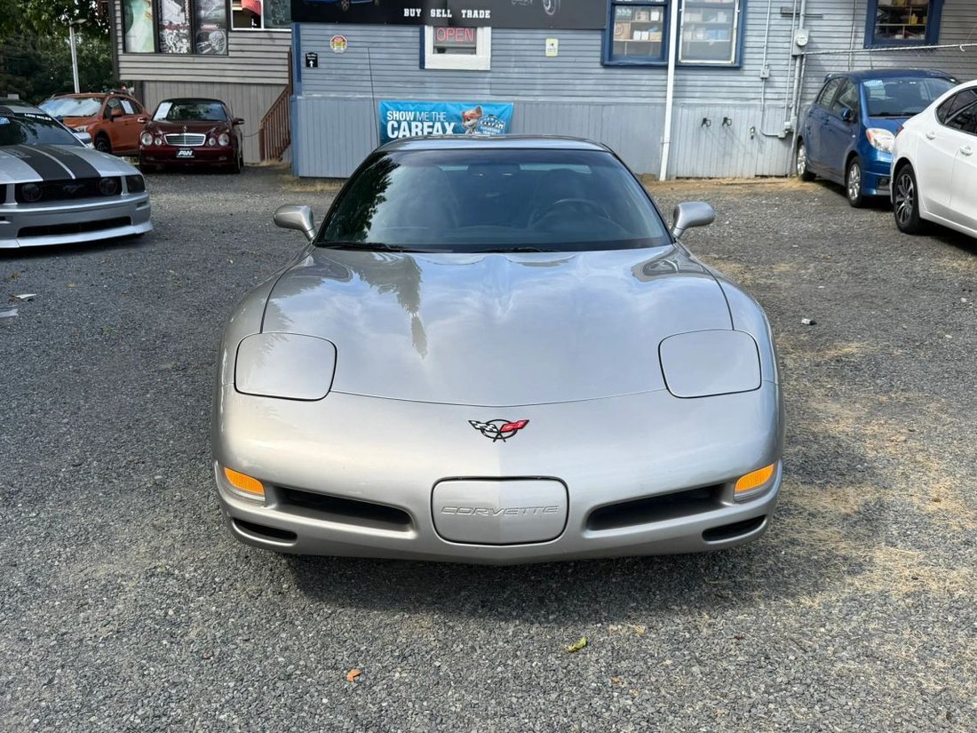 Coupe in Seattle, WA, United States 5 - 18516441