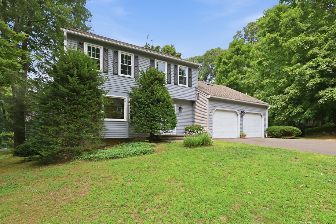 House in Farmington, Connecticut, United States 3 - 18516651