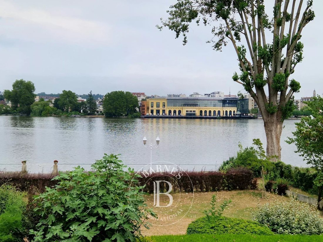 Apartment in Centre Ville-Tour du Lac, Enghien-les-Bains, France 1 - 18516080