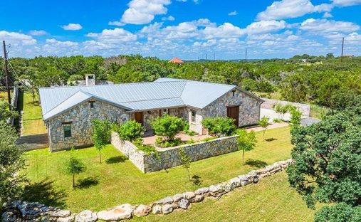 House in Ingram, Texas, United States 1