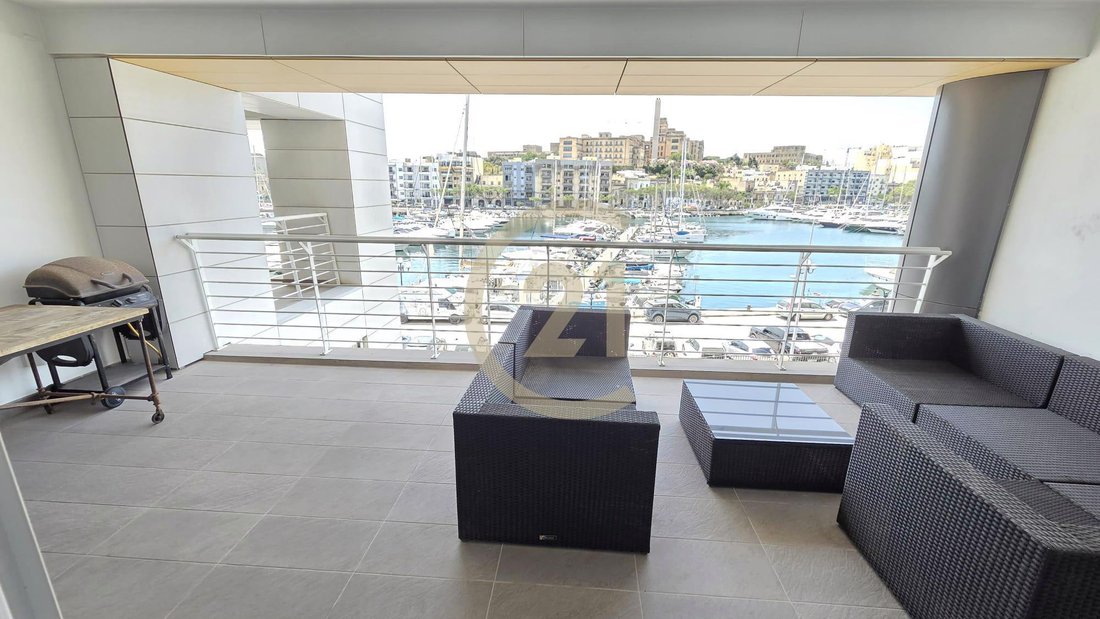 Apartment in Ta' Xbiex, Malta 1 - 18515228