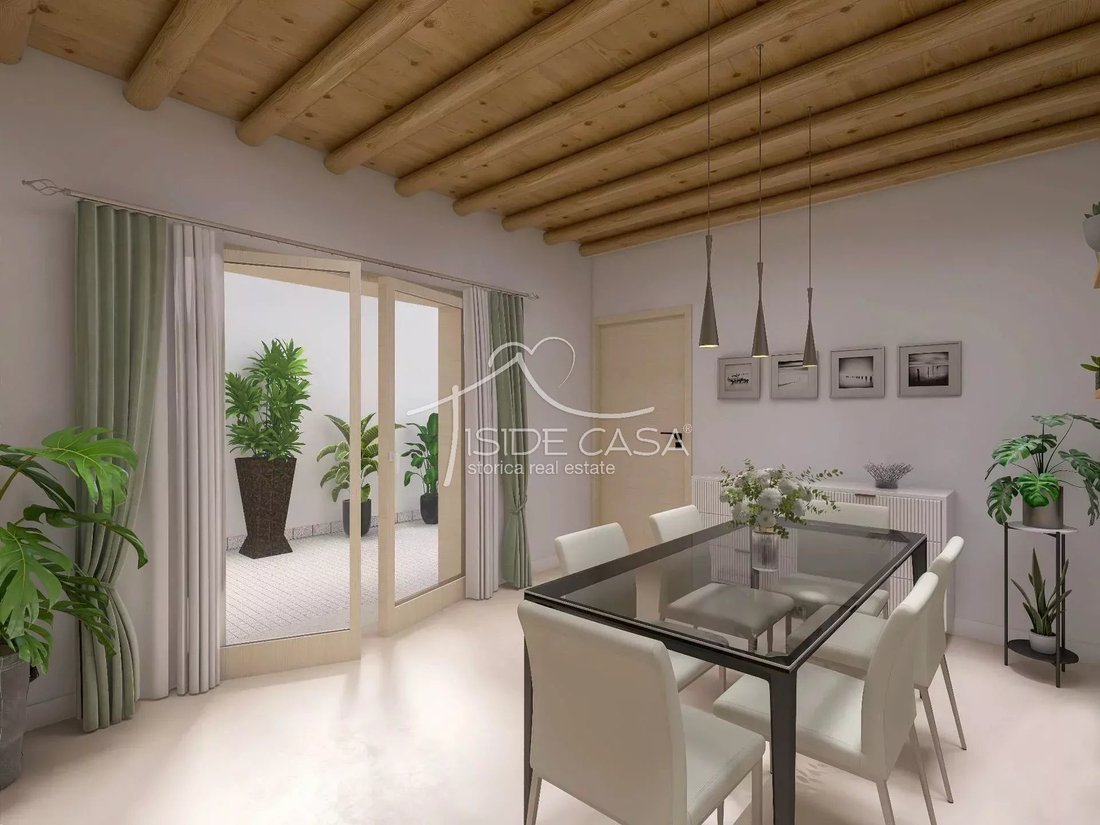 House in Historic Center, Mantua, Lombardy 1 - 18512952