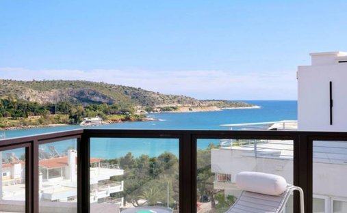 Apartment in Vouliagmeni, Attica, Greece 1