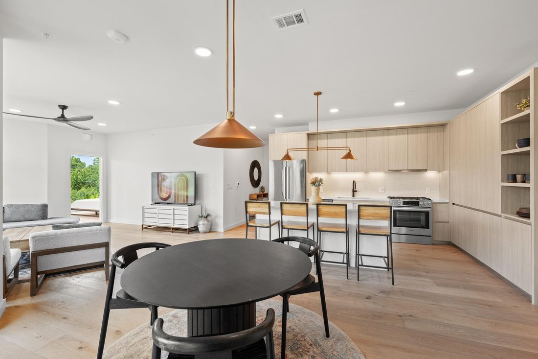 Condo in Austin, Texas, United States 2 - 18284740