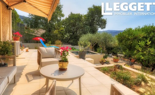 House in Rustrel, Provence-Alpes-Côte d'Azur, France 1