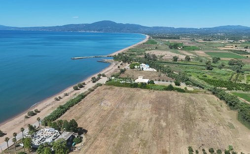 Terreno en Kalamata, Peloponnese, Western Greece and the Ionian, Grecia 1