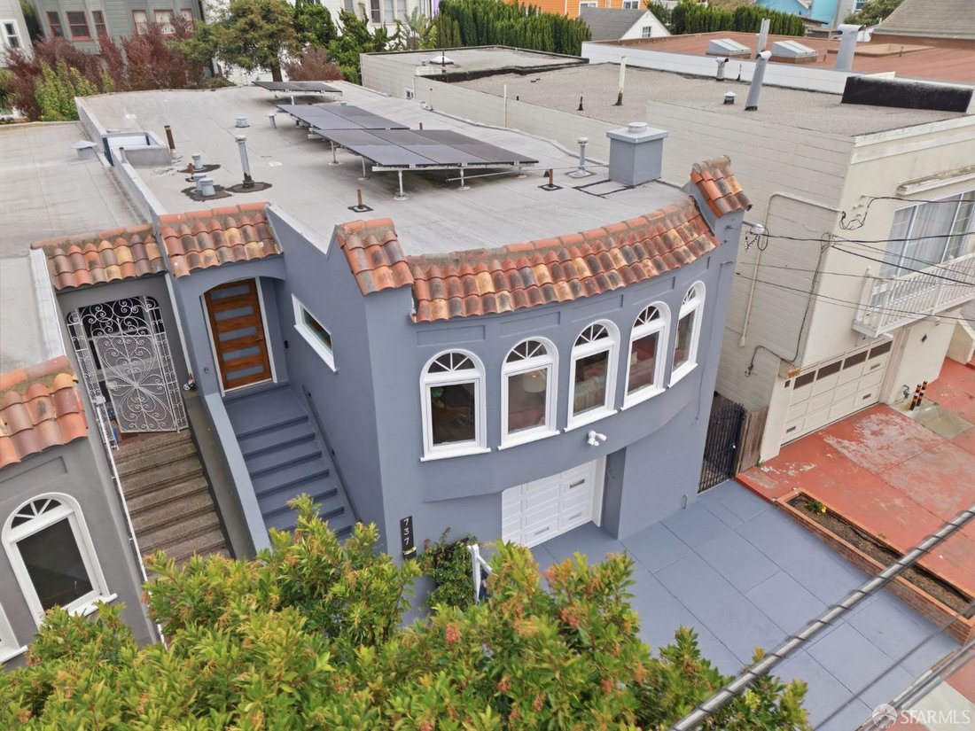 House in San Francisco, California, United States 2 - 18519772