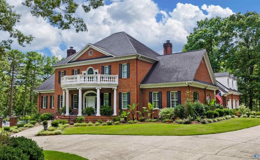 House in Fort Payne, Alabama, United States 1