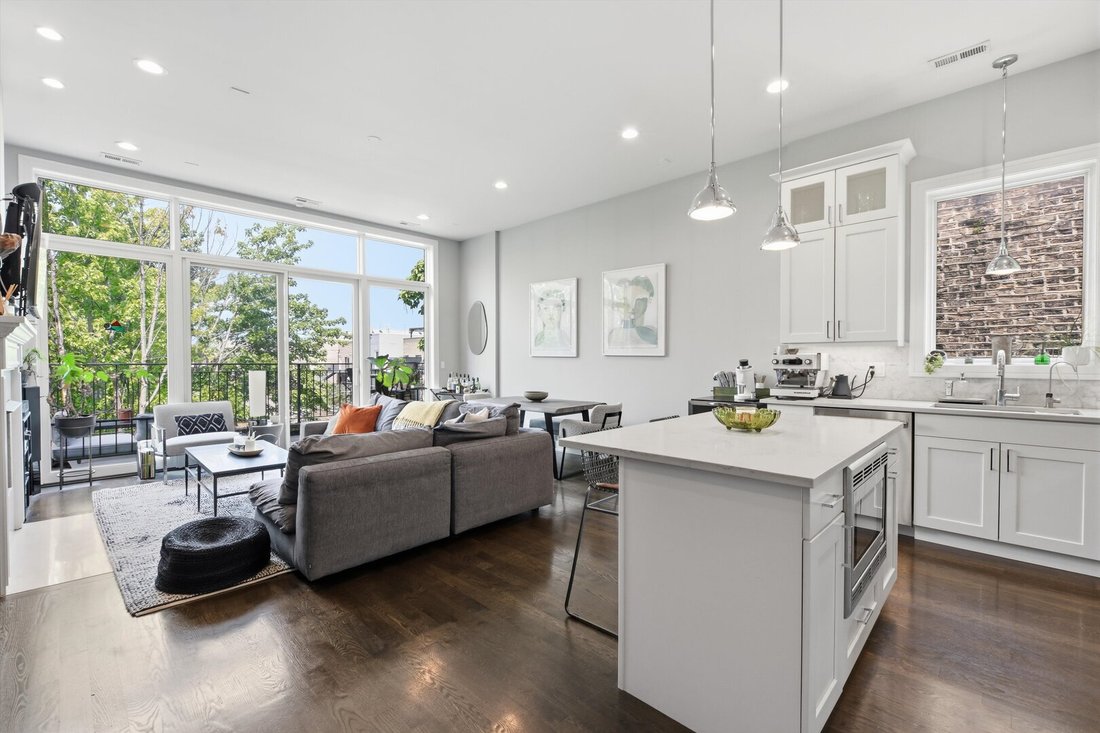 Condo in Chicago, Illinois, United States 2 - 18512074