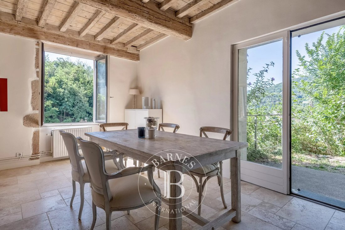 House in Fontaines-Saint-Martin, Auvergne-Rhône-Alpes, France 3 - 18509667