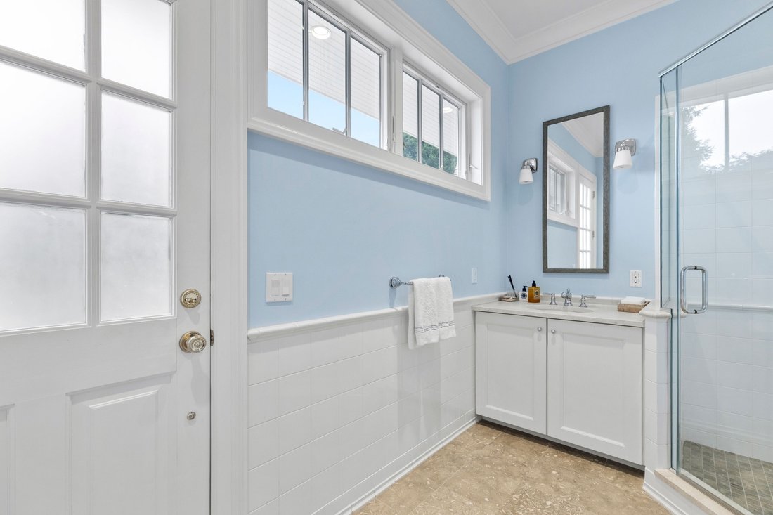 House in Southampton, New York, United States 4 - 18517710