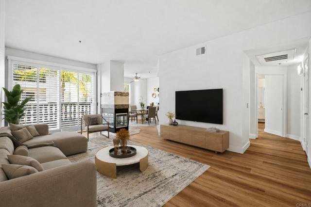 Condo in San Diego, California, United States 1 - 18513375