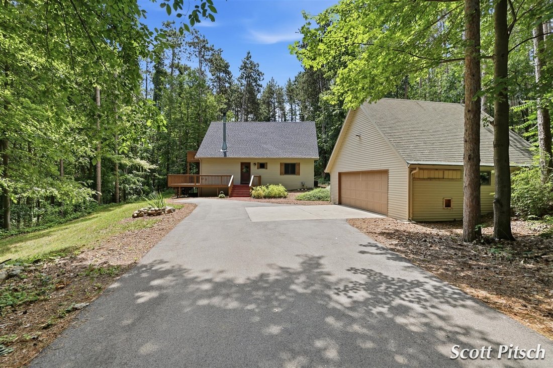 House in Middleville, Michigan, United States 3 - 18508217