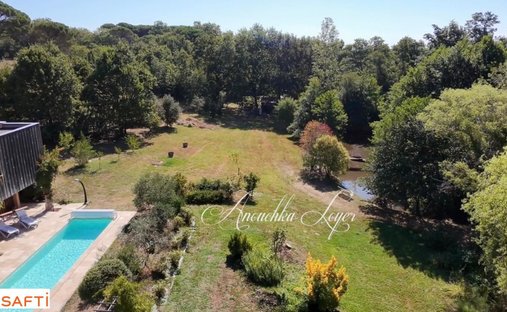 House in Roaillan, Nouvelle-Aquitaine, France 1