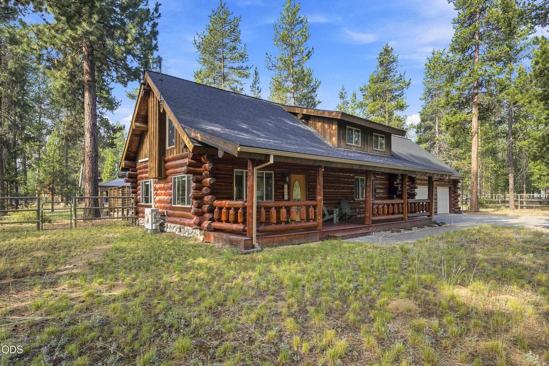 House in La Pine, Oregon, United States 2 - 18511179