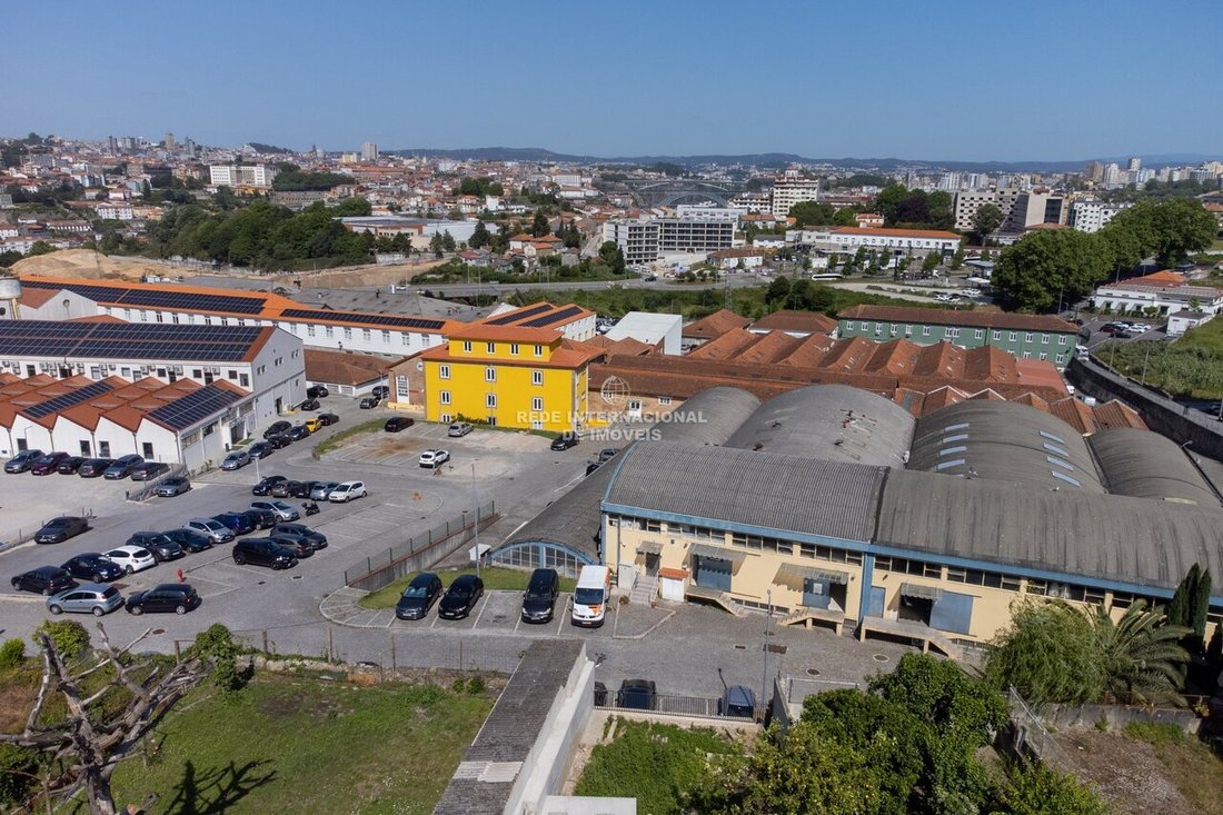 House in Mafamude e Vilar do Paraiso, Porto District, Portugal 5 - 18515876