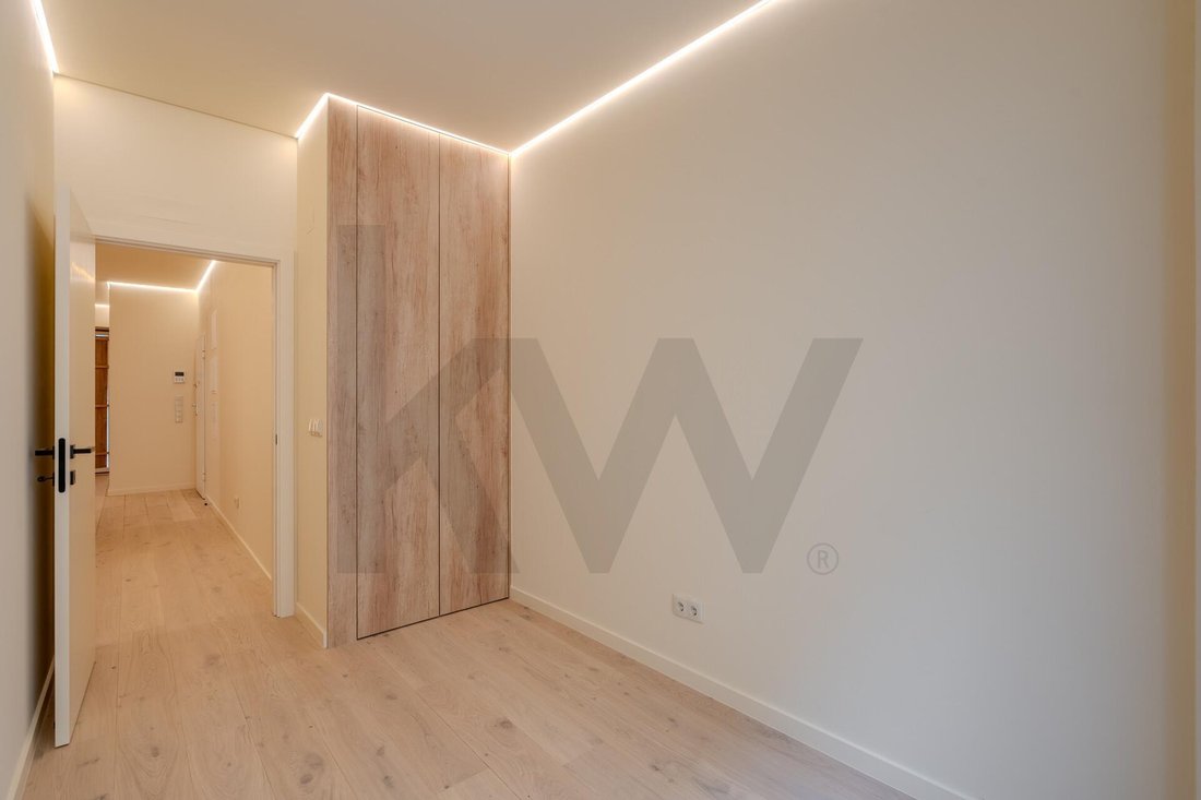 Apartment in Misericordia, Lisbon, Portugal 4 - 15718059