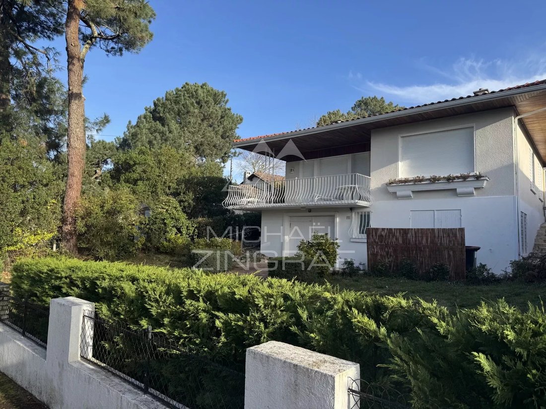 House in Aiguillon, Arcachon, France 1 - 18509852