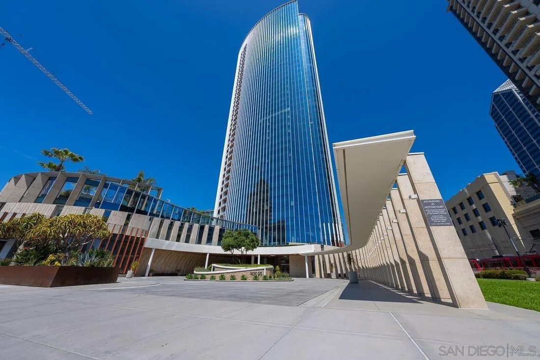 Condo in San Diego, California, United States 4 - 18513153