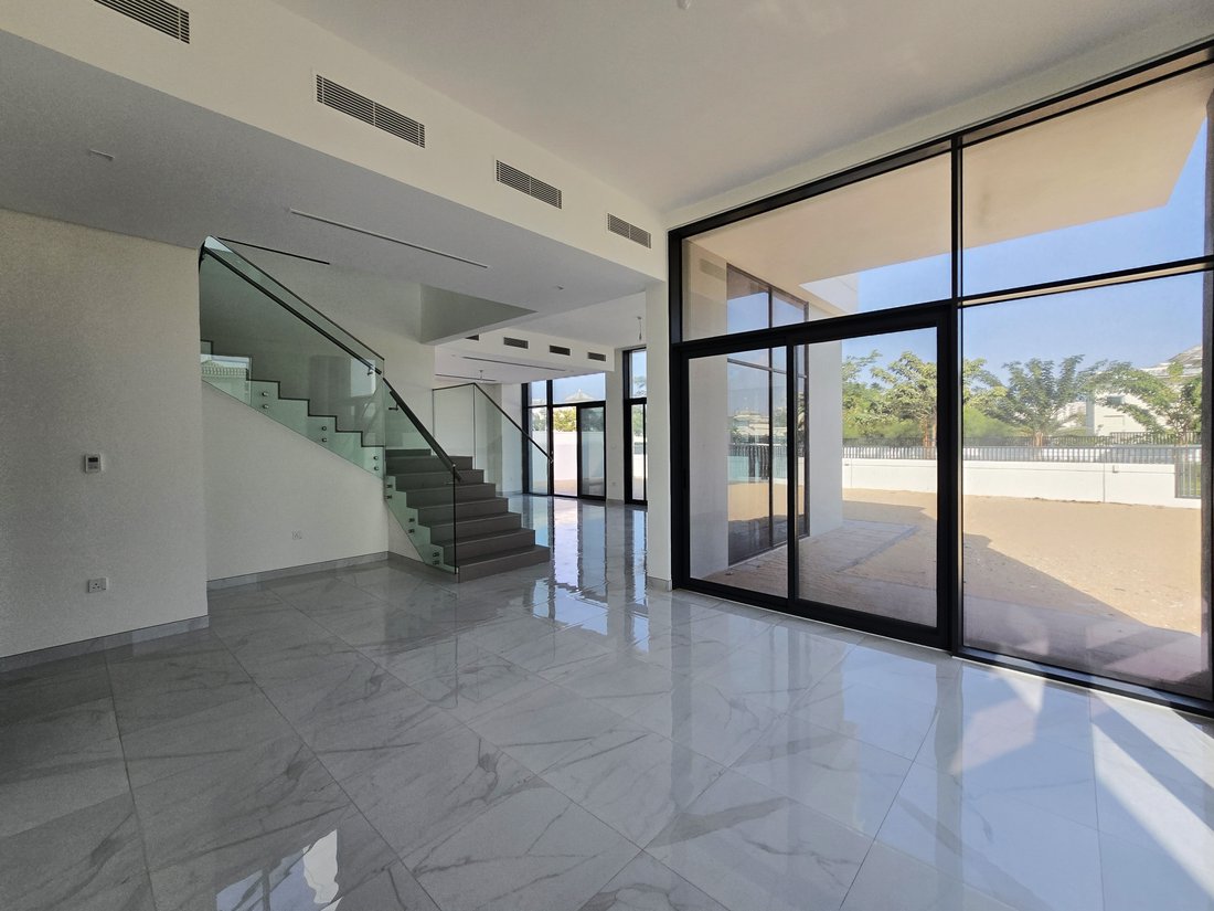 Villa in Al Furjan, Dubai, United Arab Emirates 3 - 18509581