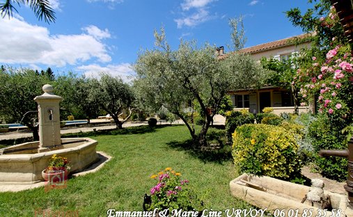 Villa a Graveson, Provenza-Alpi-Costa Azzurra, Francia 1