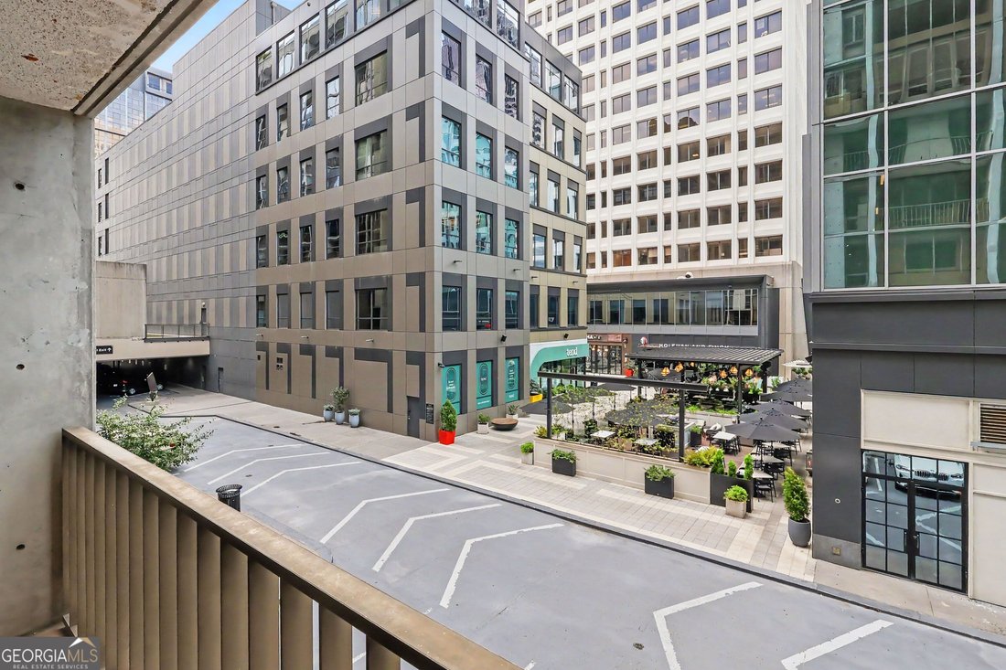Condo in Atlanta, Georgia, United States 1 - 18517453
