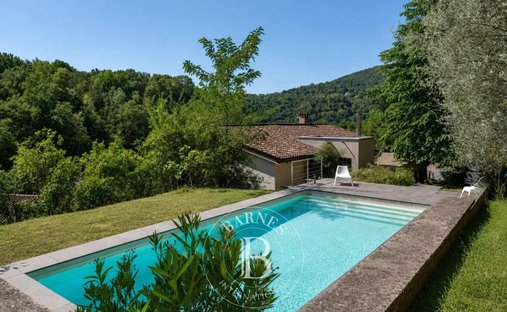 Casa a Fontaines-Saint-Martin, Auvergne-Rodano-Alpi, Francia 1