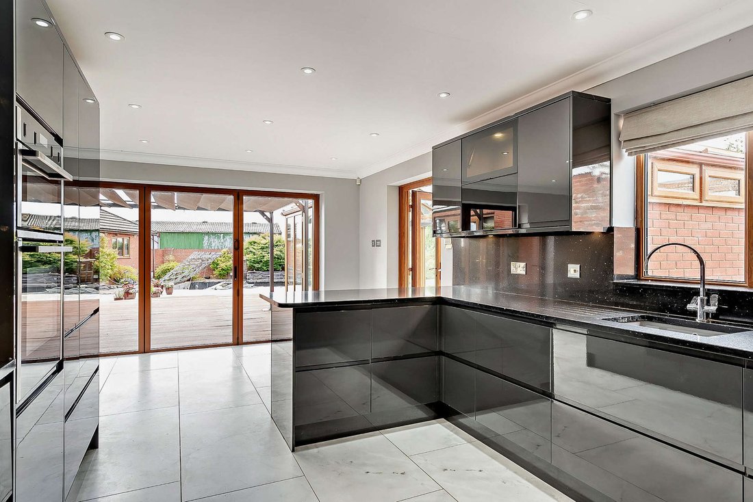 House in Littleworth, Wychavon, England 3 - 16202713