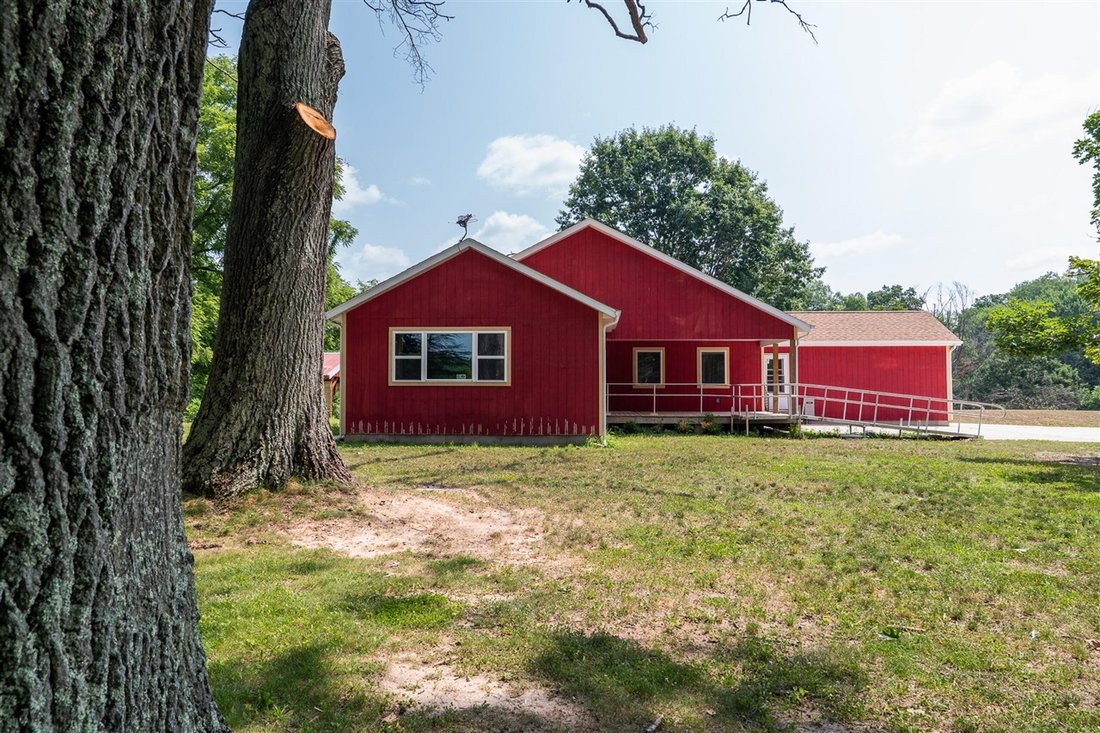 House in White Cloud, Michigan, United States 3 - 18511051