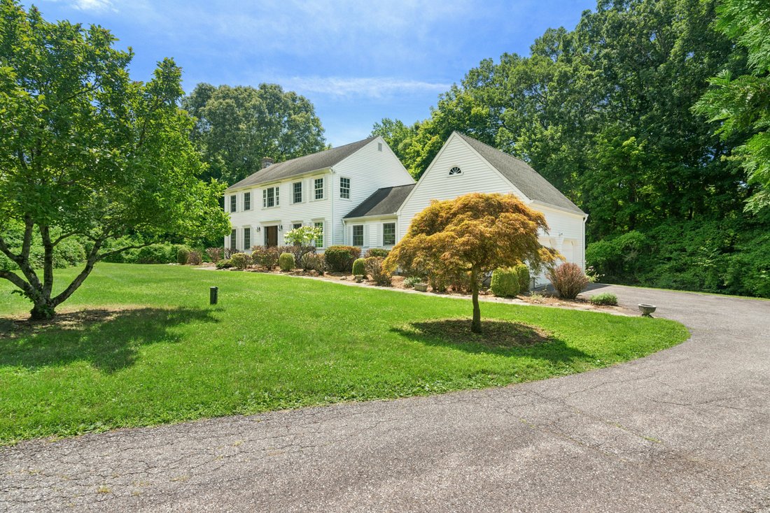 House in New Canaan, Connecticut, United States 2 - 18509475