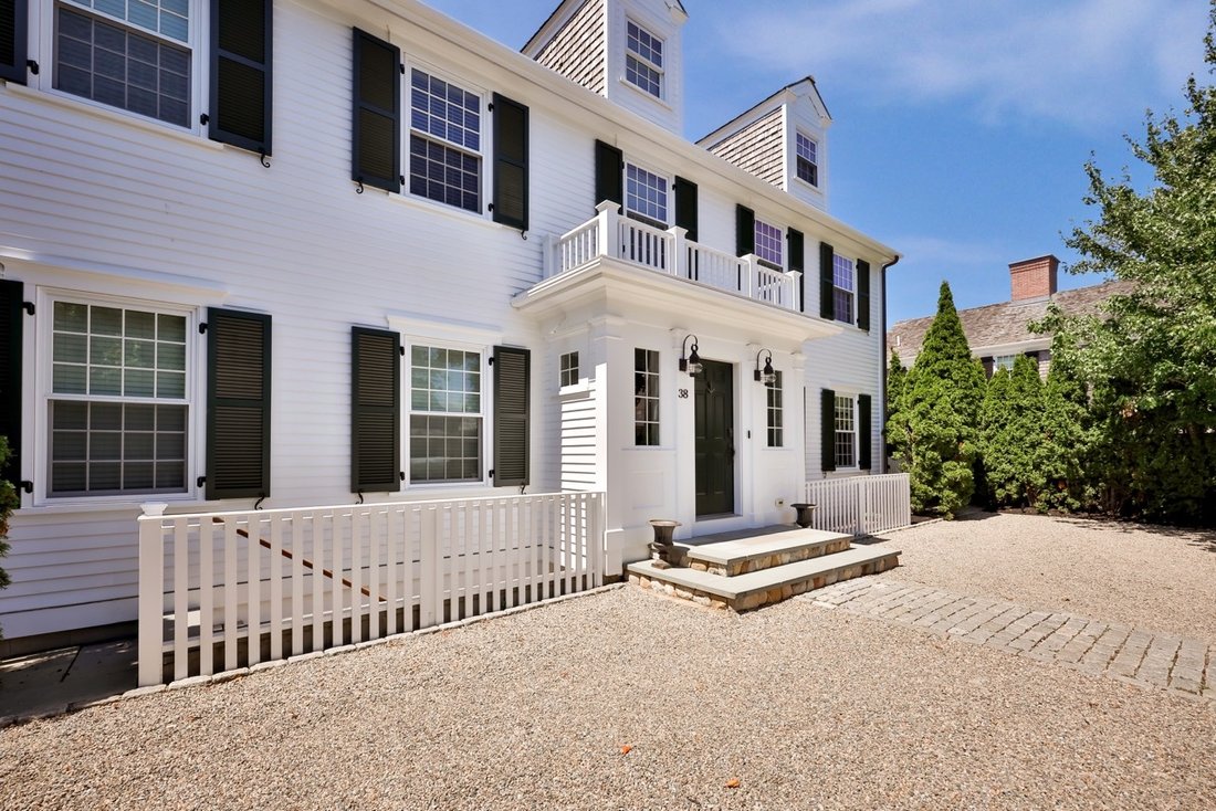 House in Edgartown, Massachusetts, United States 2 - 18515946