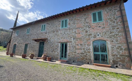 Country House in Cavriglia, Tuscany, Italy 1