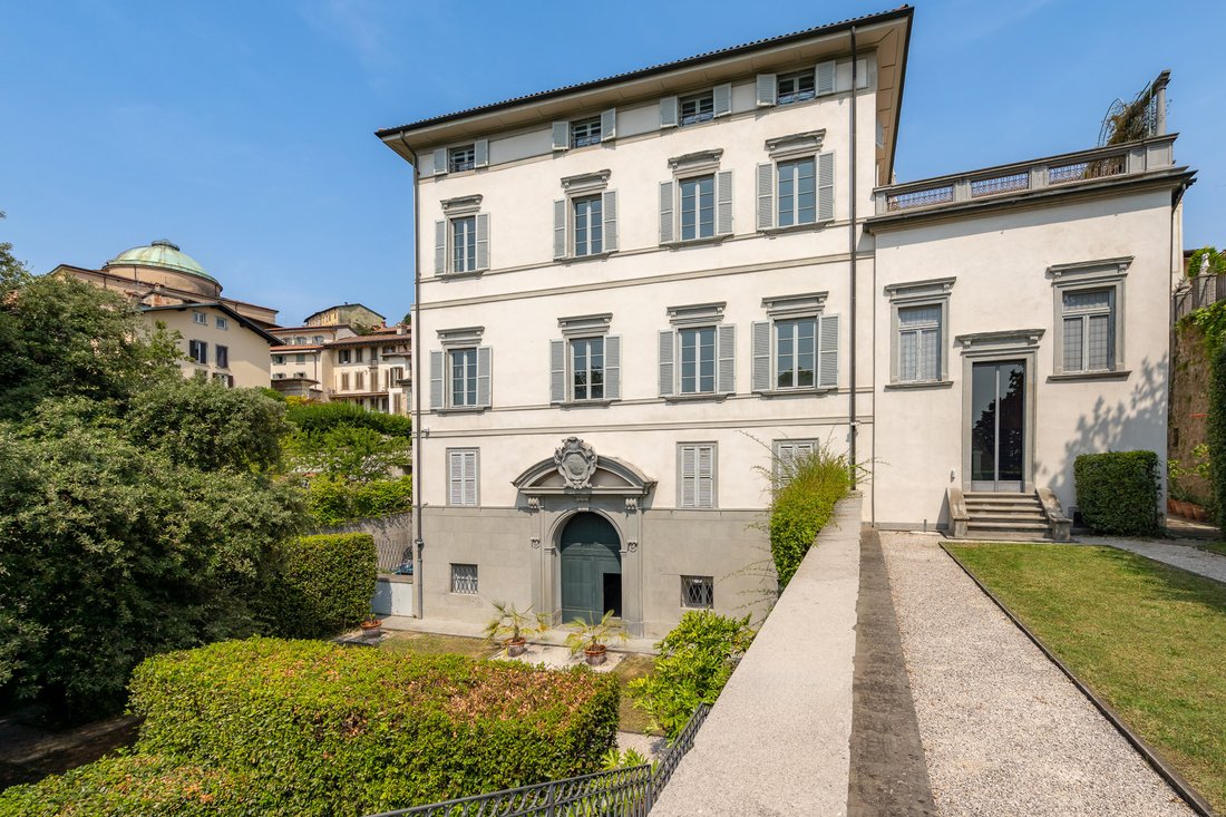 Villa in Historic Center, Milan, Lombardy 2 - 18515978