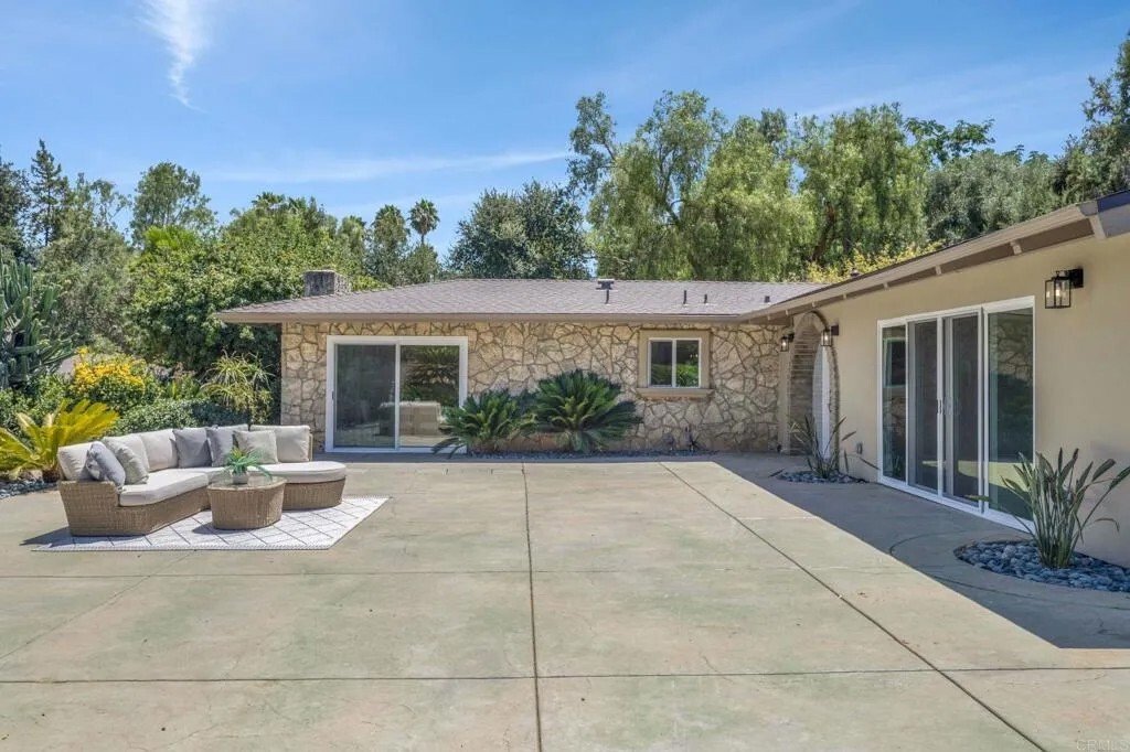 House in Escondido, California, United States 4 - 18513088