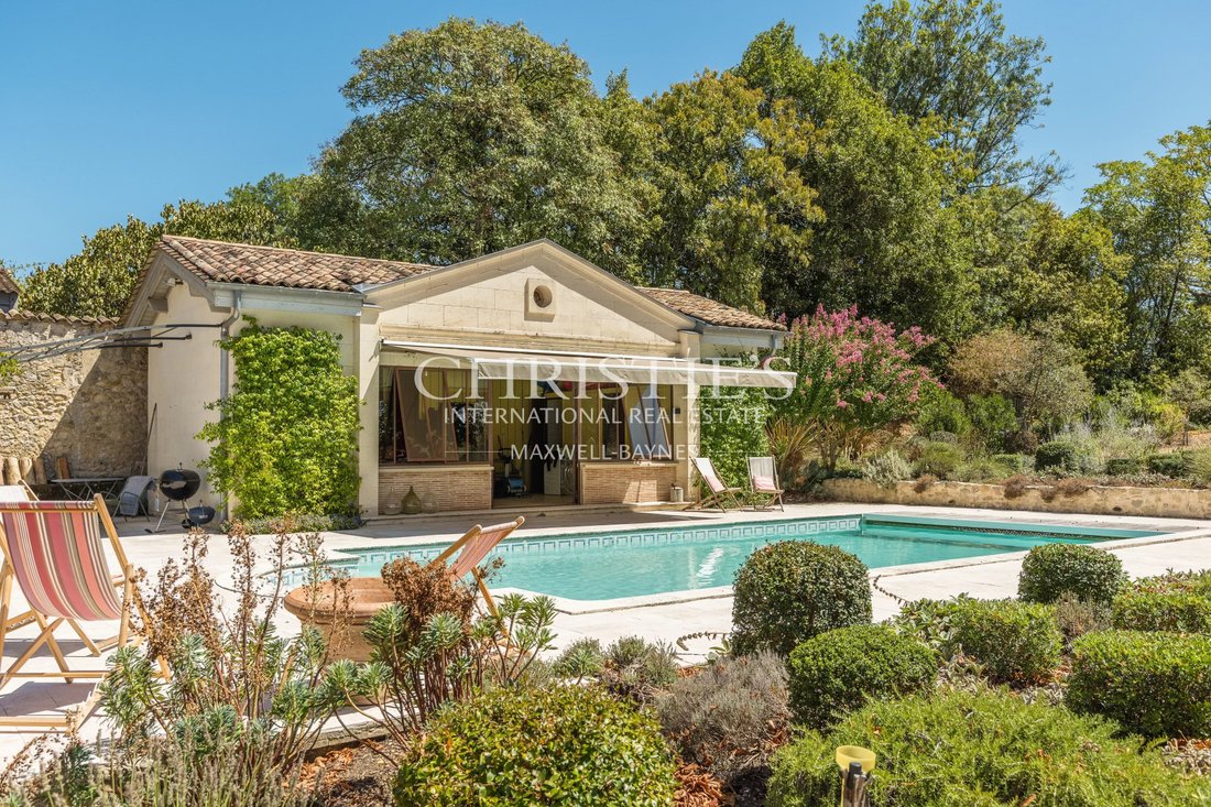 Estate in Coteaux, Floirac, France 3 - 18050263