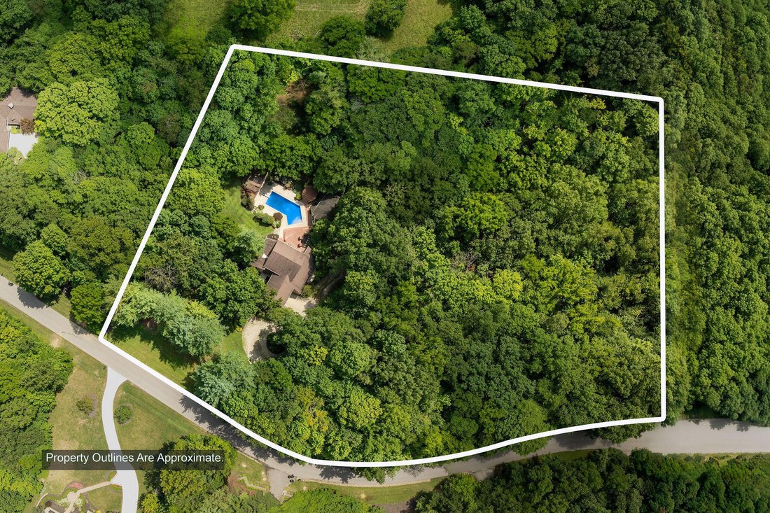 House in Delaware, Ohio, United States 2 - 18511173