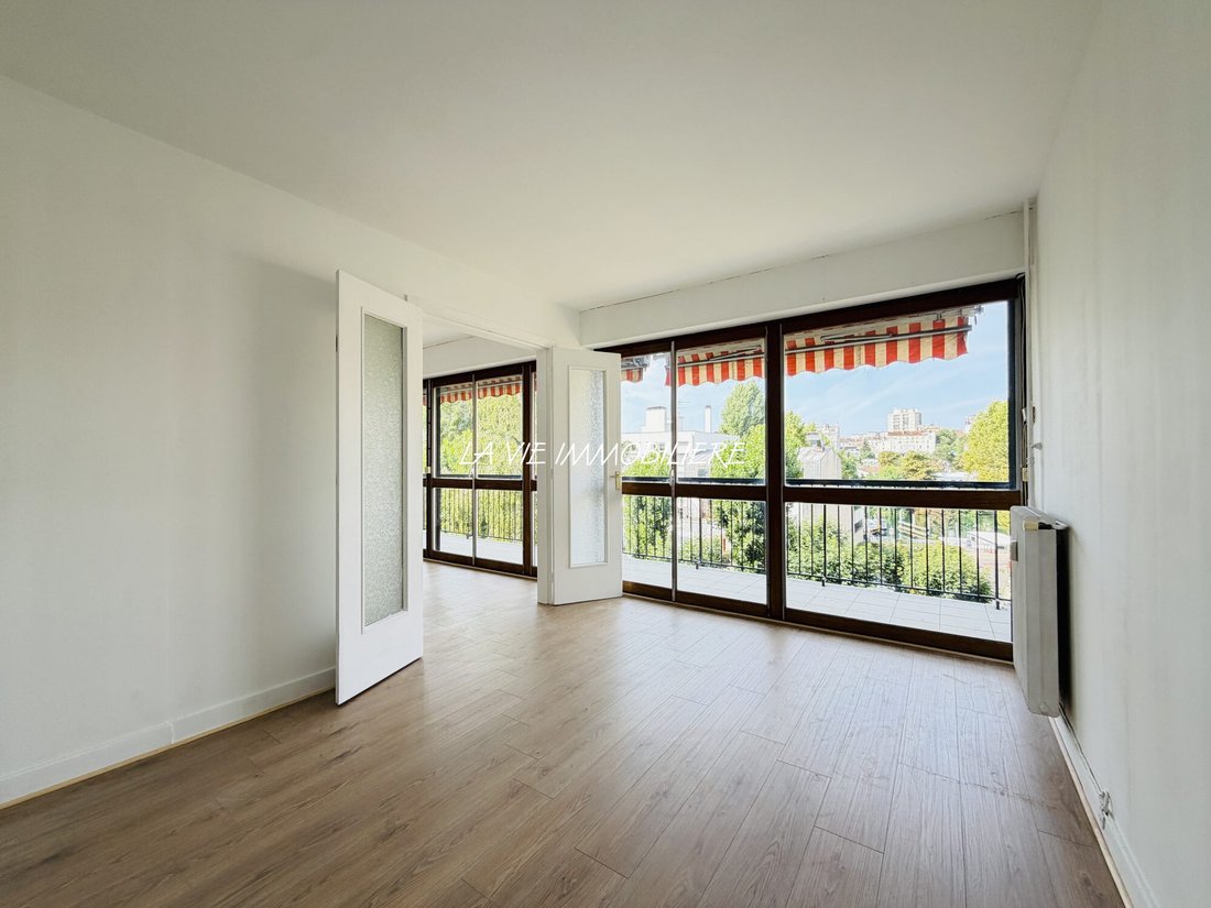 Apartment in Peri, Joinville-le-Pont, France 4 - 18505036