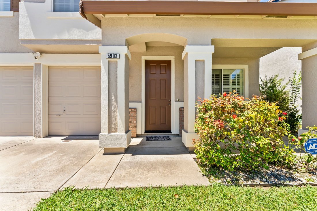 House in Elk Grove, California, United States 2 - 18509472