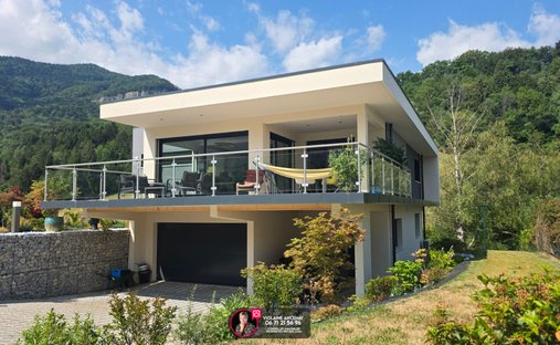 Villa in Montagnole, Auvergne-Rhône-Alpes, France 1