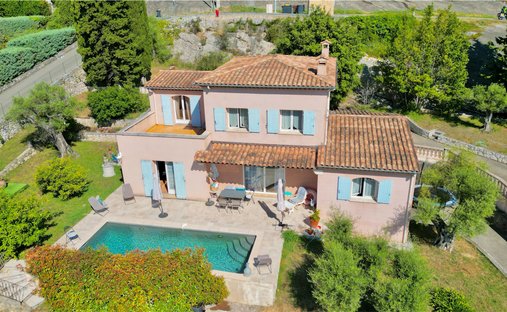 Villa in Tourrettes-sur-Loup, Provence-Alpes-Côte d'Azur, France 1