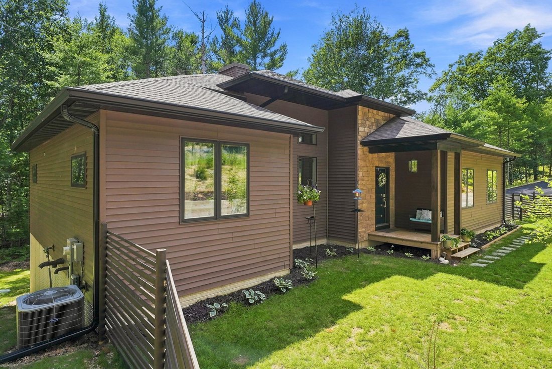 House in Traverse City, Michigan, United States 3 - 18508213