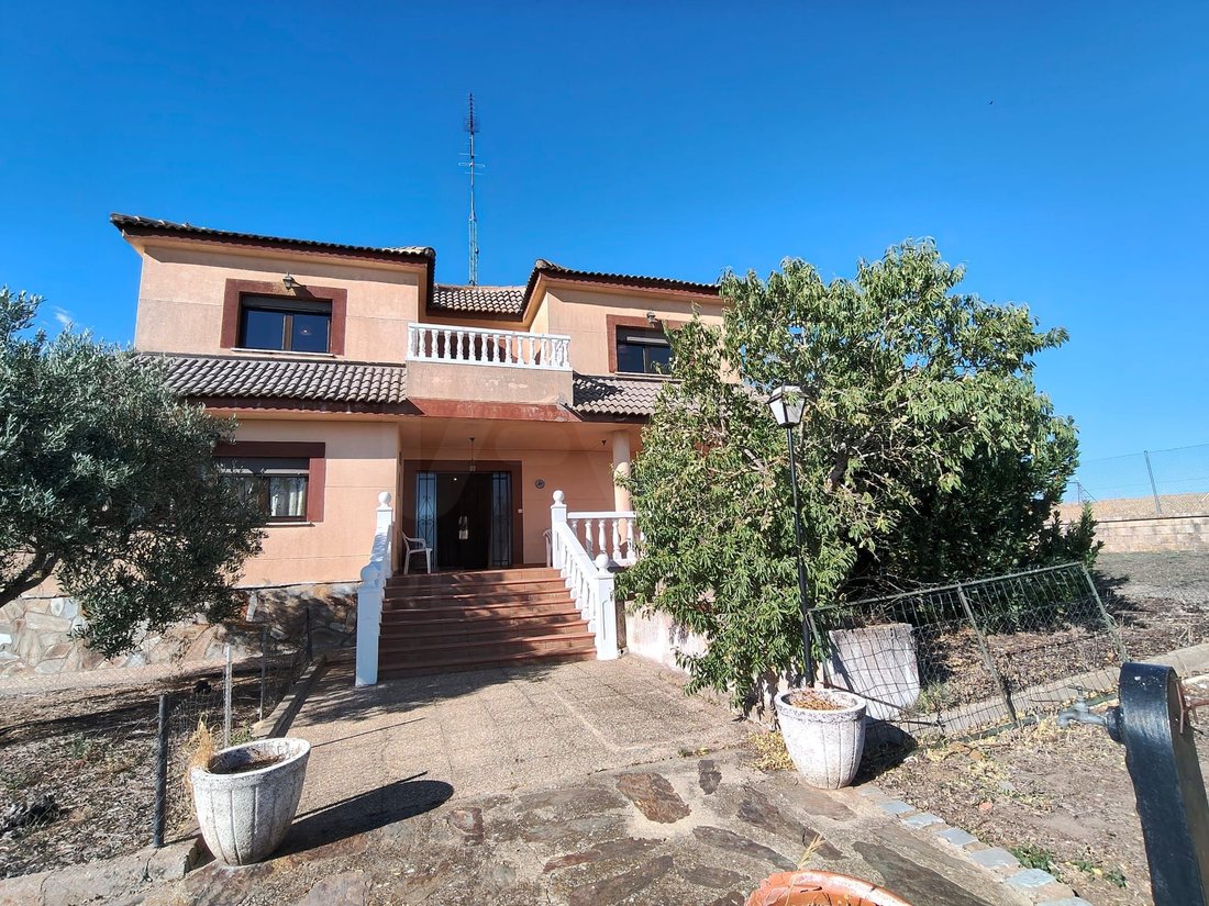 Aldeanueva de Figueroa, Castile and Leon, Spain 5 - 18513769