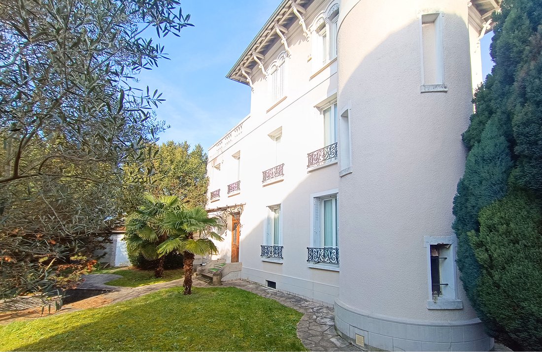 Villa in La Prairie des Presles, Le Perreux-sur-Marne, France 2 - 18513910