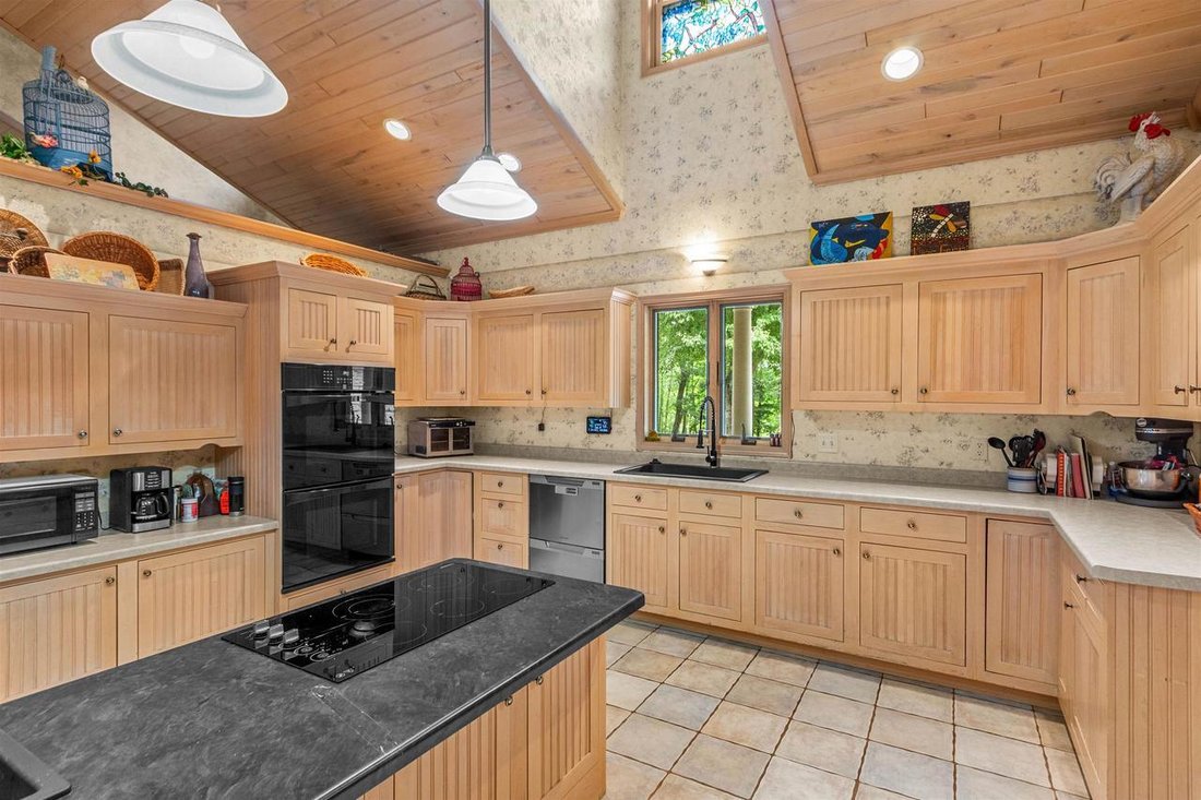 House in Wautoma, Wisconsin, United States 4 - 18511475