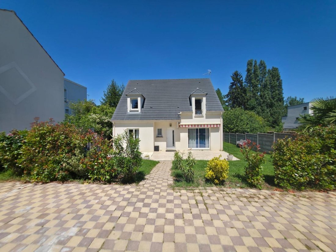 House in Villemoisson-sur-Orge, Ile-de-France, France 3 - 18062370