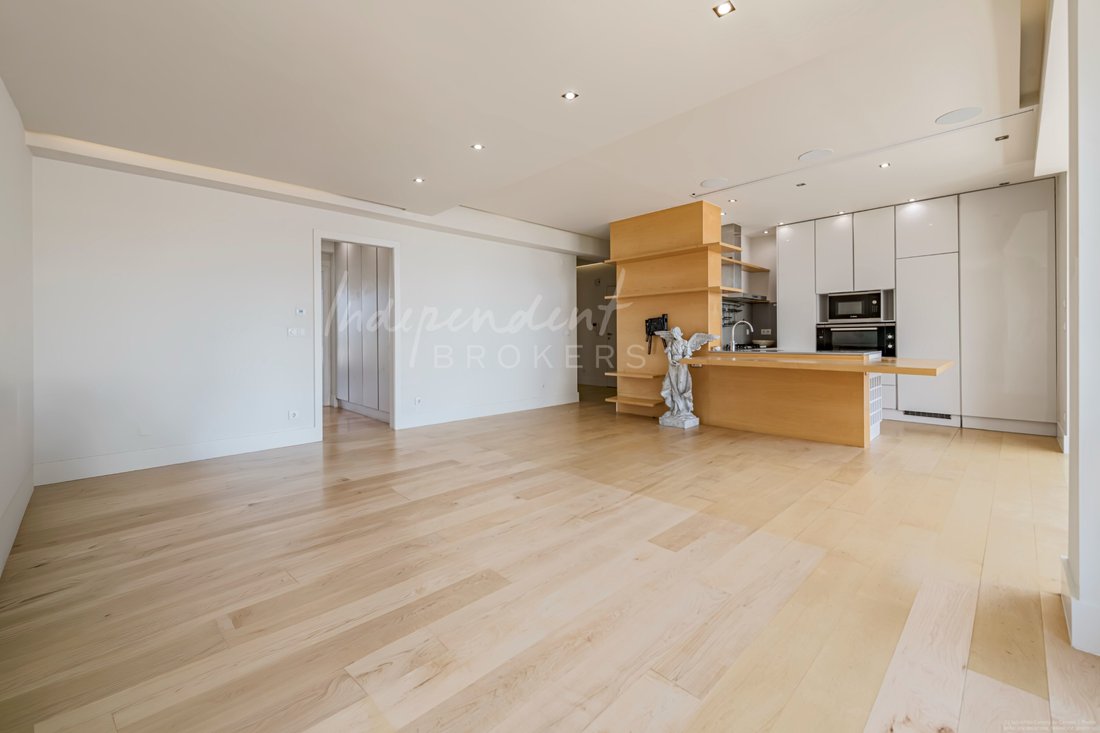 Apartment in Campolide, Lisbon, Portugal 5 - 18510231