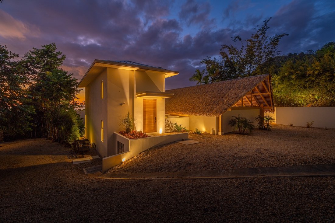 House in Dominicalito, Puntarenas Province, Costa Rica 3 - 16669215