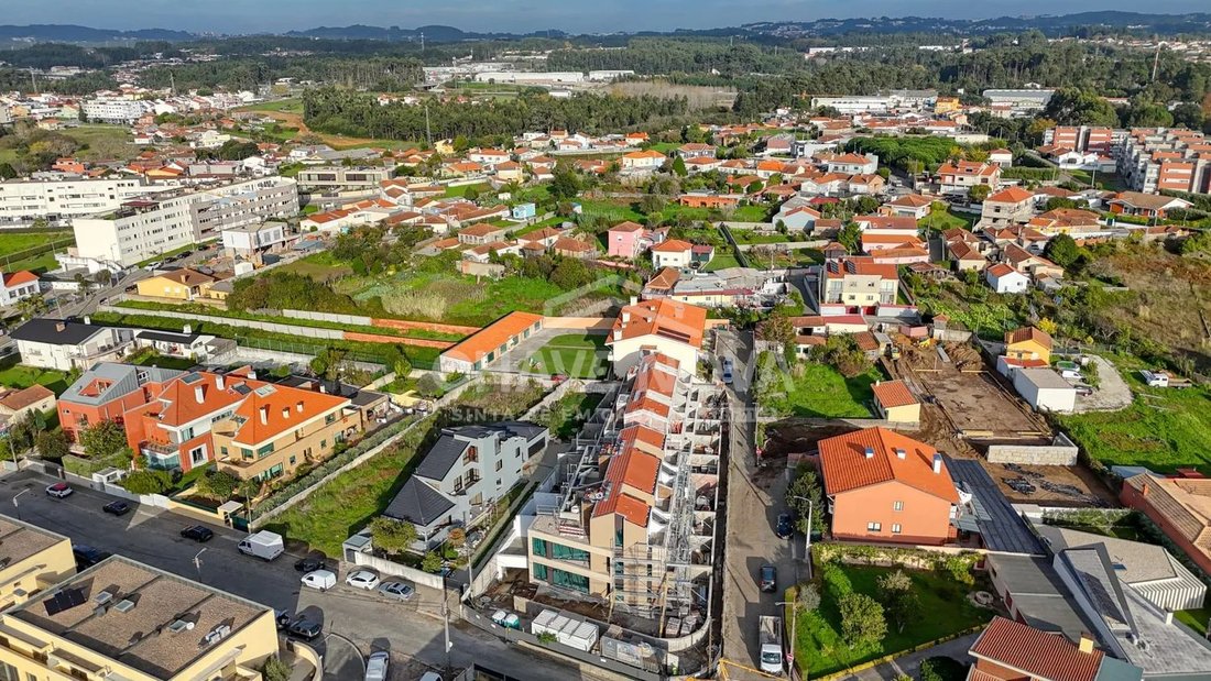 Townhouse in Espinho, Aveiro District, Portugal 3 - 17079950